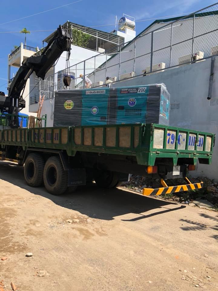 Máy phát điện Isuzu 200kva