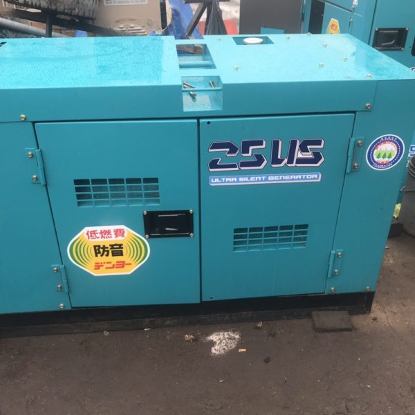 Máy phát điện nhật bãi 25kva