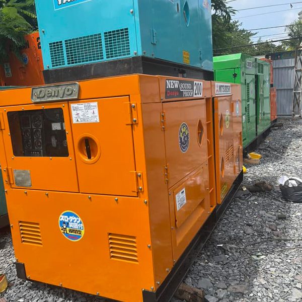 Máy phát điện Denyo 200kva