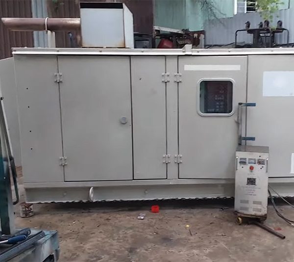Máy phát điện Mitsubishi 100kva tua chậm