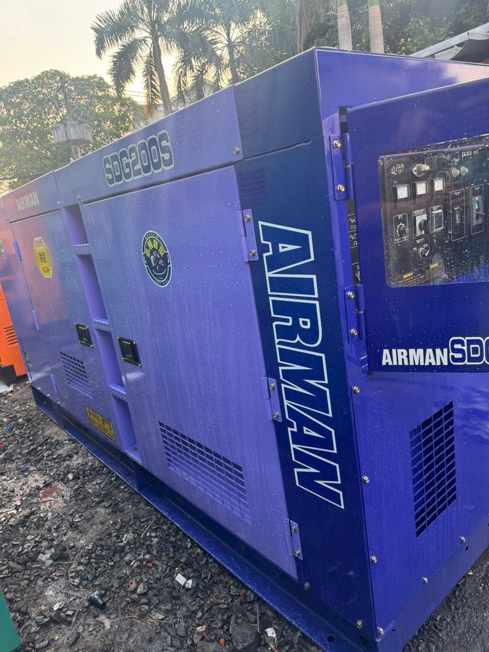 Máy phát điện Airman 200kVA cũ Nhật bãi chạy dầu 3 pha giá rẻ