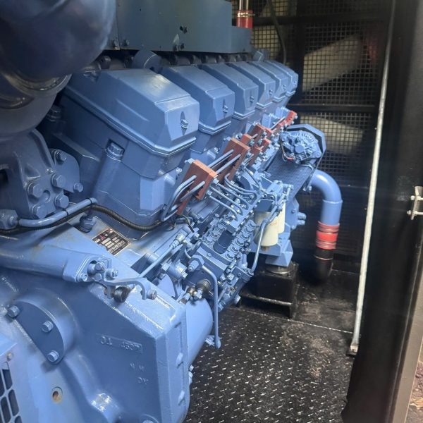 Máy phát điện Denyo 1350/1500kVA – Động cơ Mitsubishi S12R